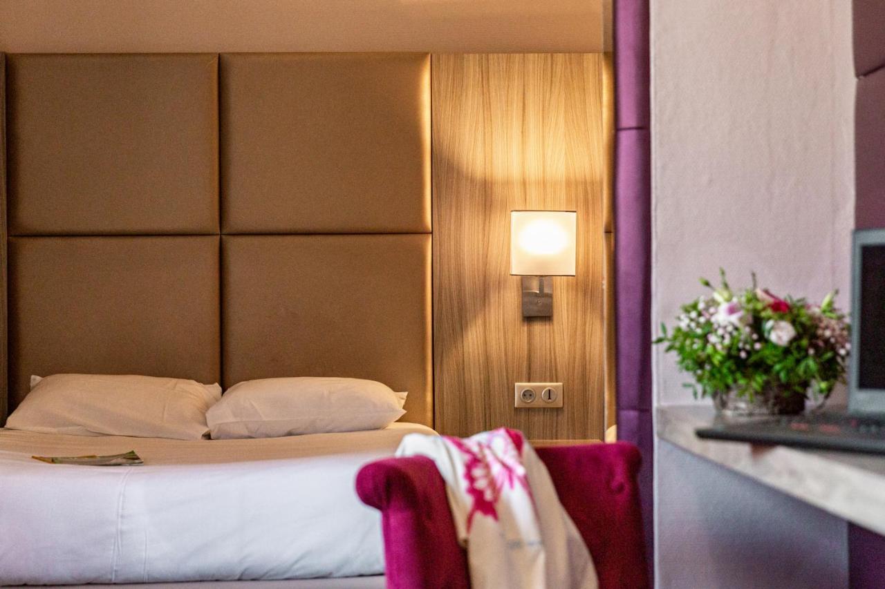 Le Trefle Hotel Portet-sur-Garonne Buitenkant foto