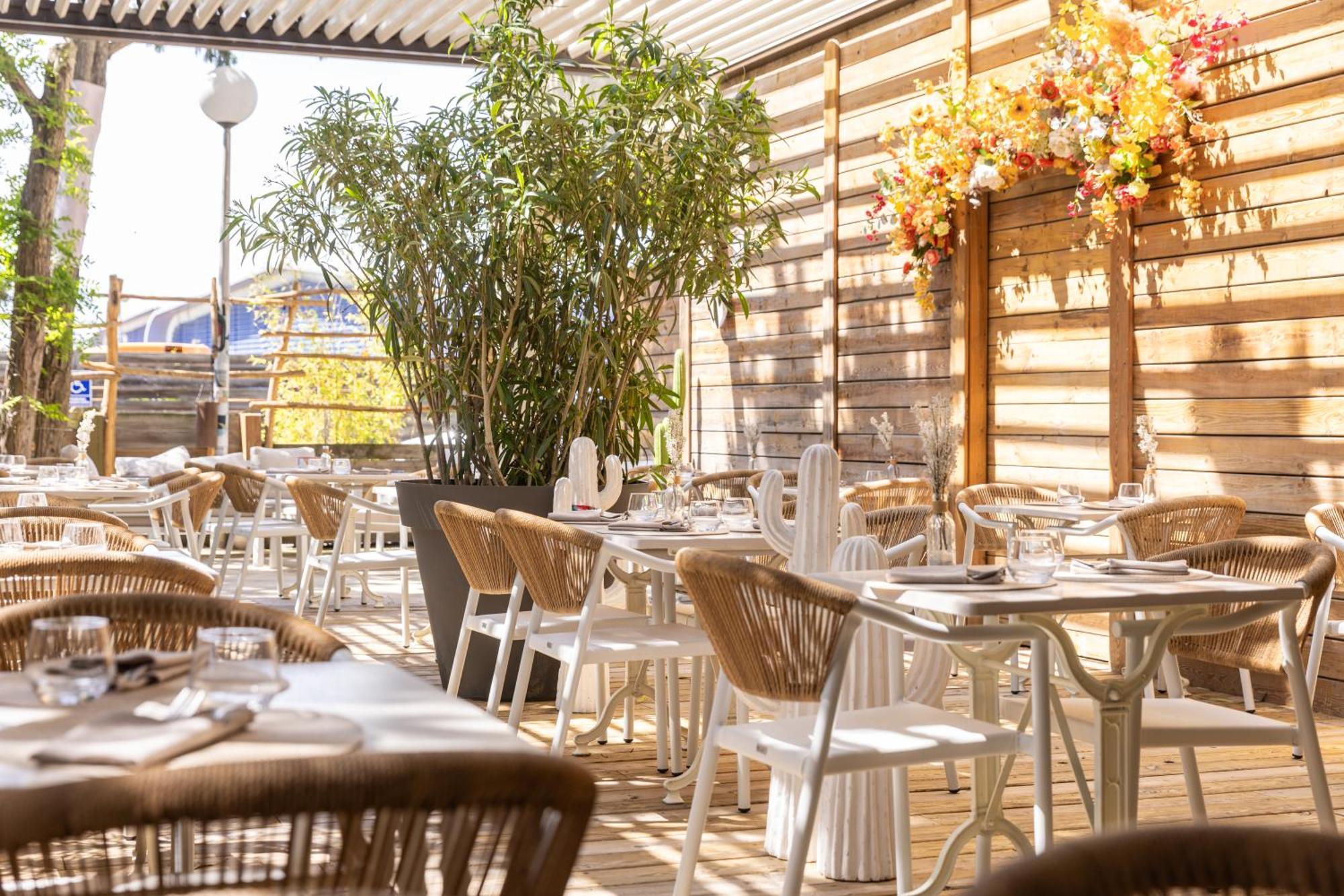 Le Trefle Hotel Portet-sur-Garonne Buitenkant foto